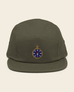 كاب البوصلة بلون أرطى: من الأمام